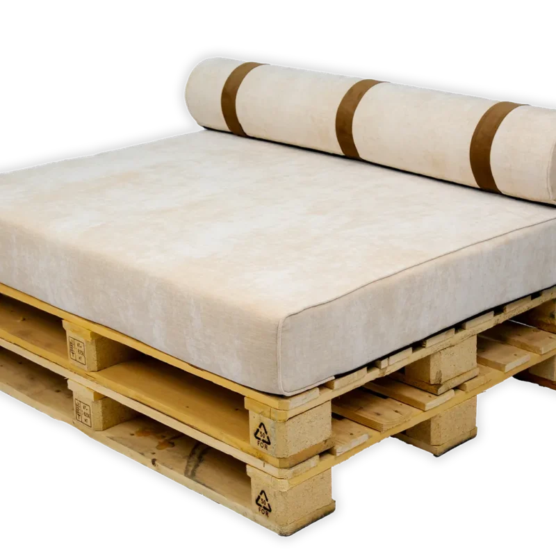 Embrace Palette Seat